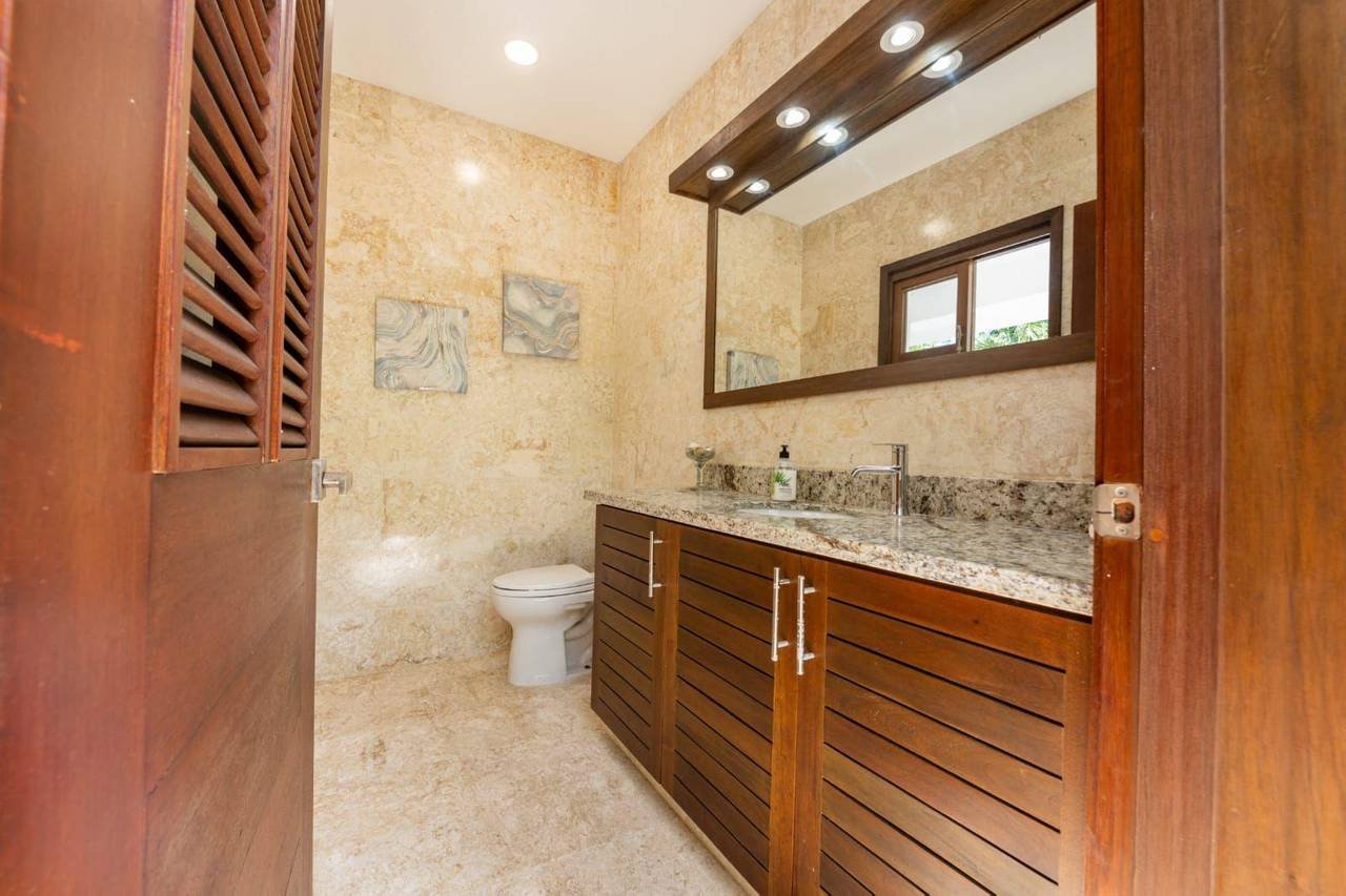 3154-Bathroom4