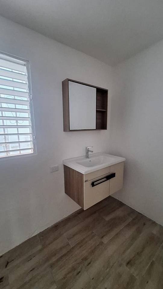 3285-Bathroom3 Private Villa 3 Bedrooms Close to Everything