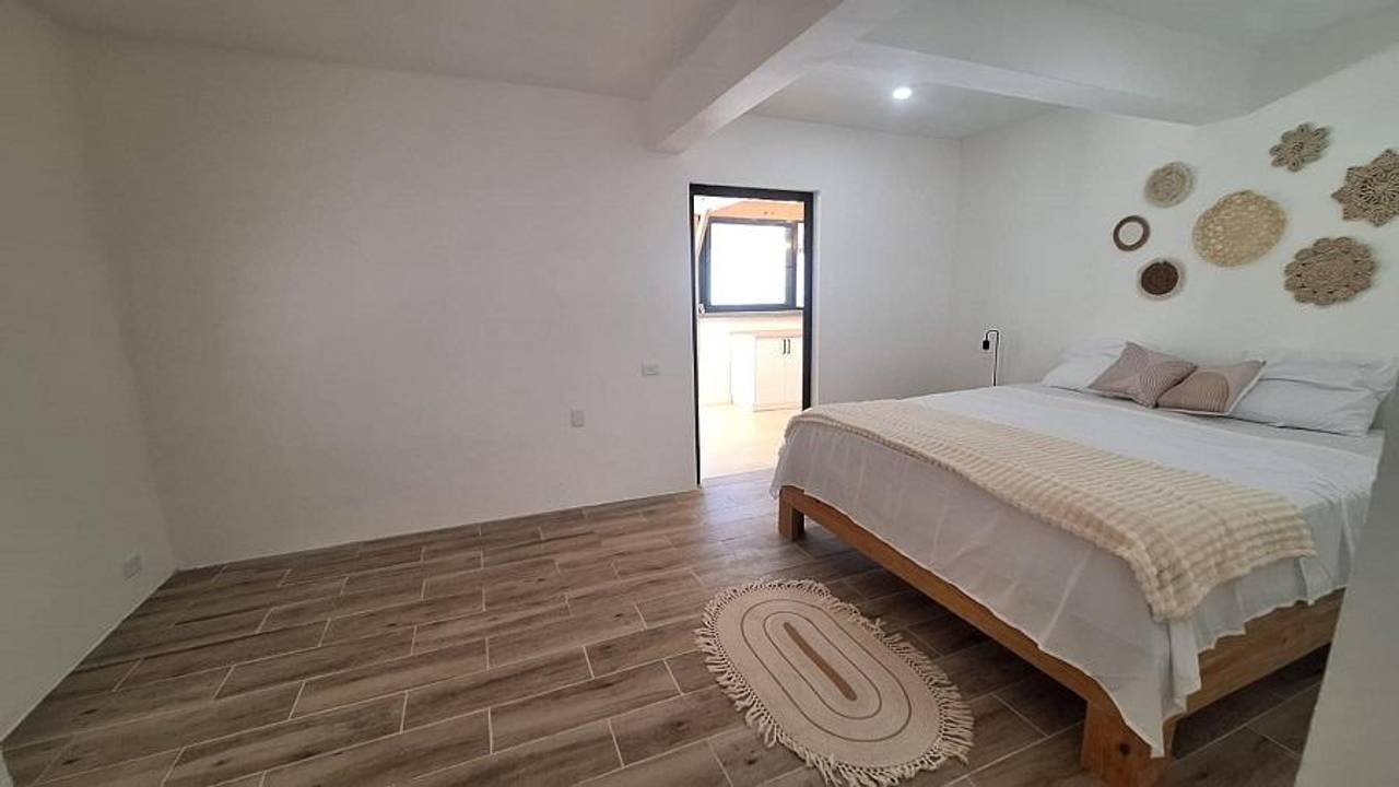 3285-Bedroom5 Private Villa 3 Bedrooms Close to Everything