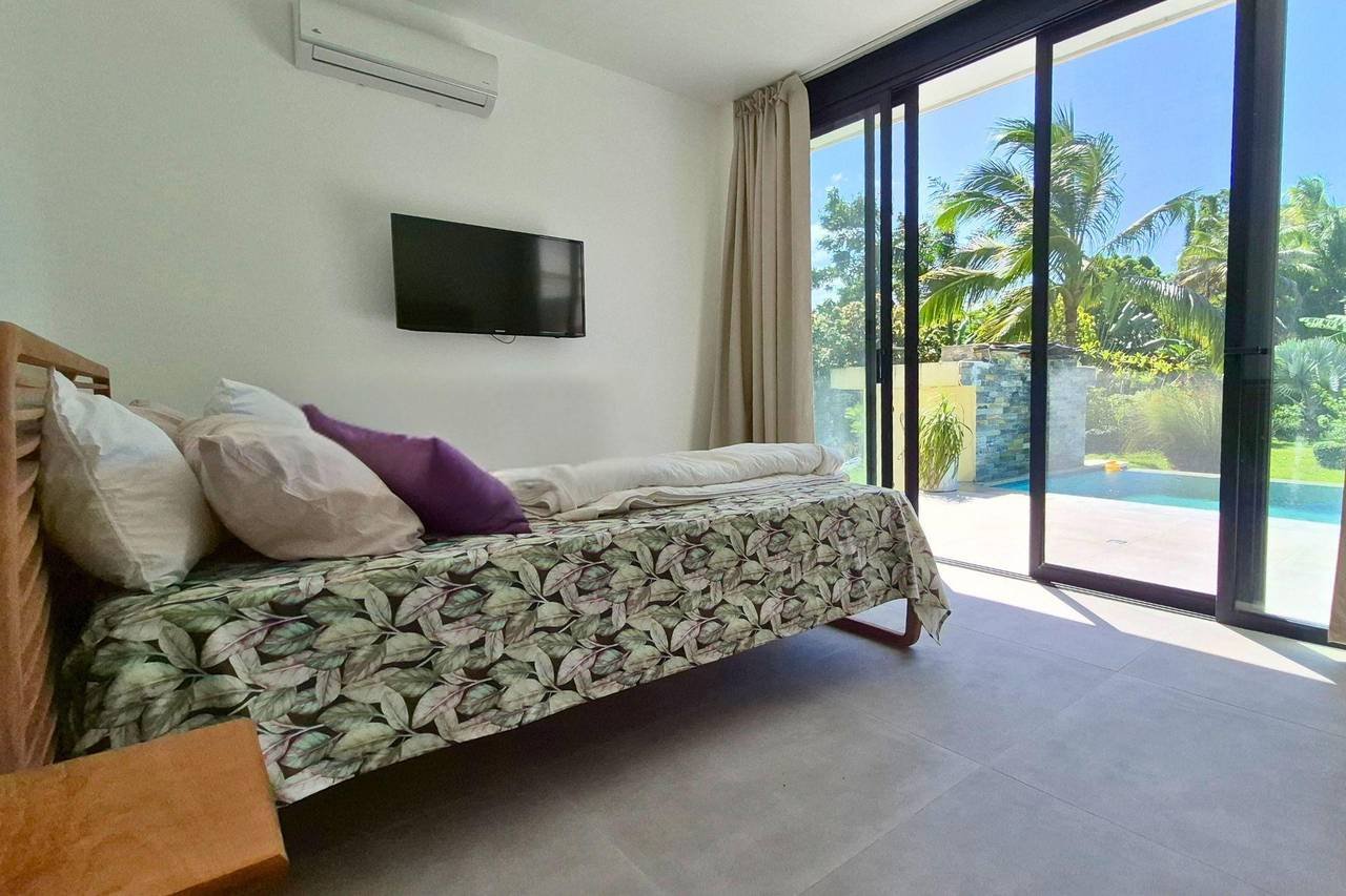 3291-Bedroom7 Elegant Contemporary Villa Las Ballenas