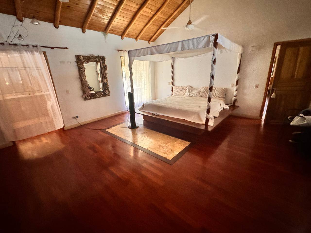 2967-Bedroom2 Beautiful 4-Bedroom Caribbean Villa in Playa Las Ballenas