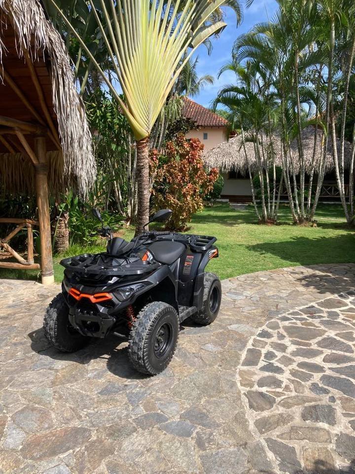 2967-Outside1 Beautiful 4-Bedroom Caribbean Villa in Playa Las Ballenas