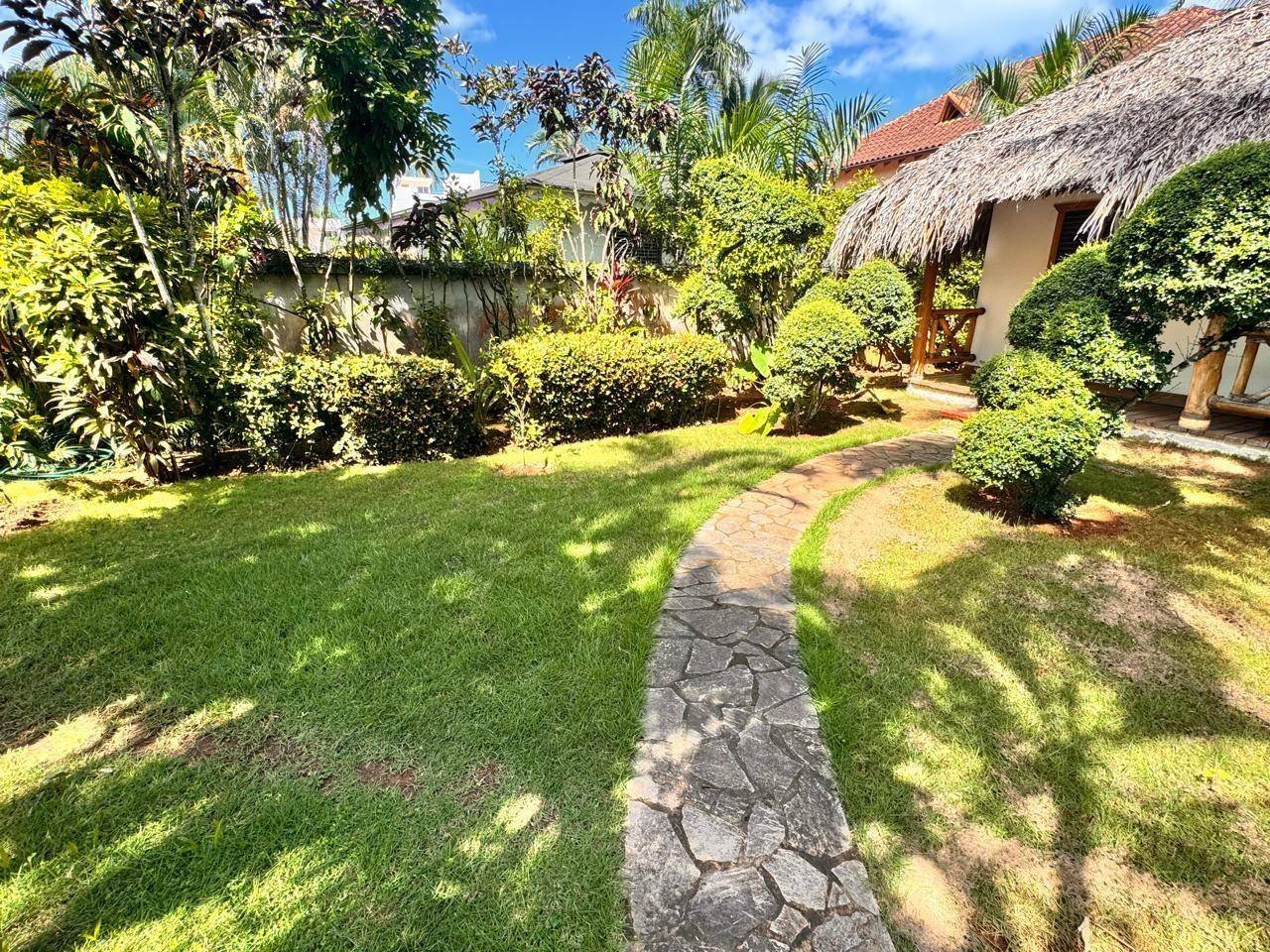 2967-Outside4 Beautiful 4-Bedroom Caribbean Villa in Playa Las Ballenas