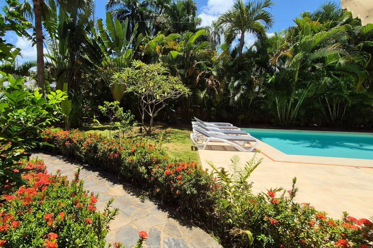 3293-Outside1 Beautiful Villa Eder at Playa Bonita
