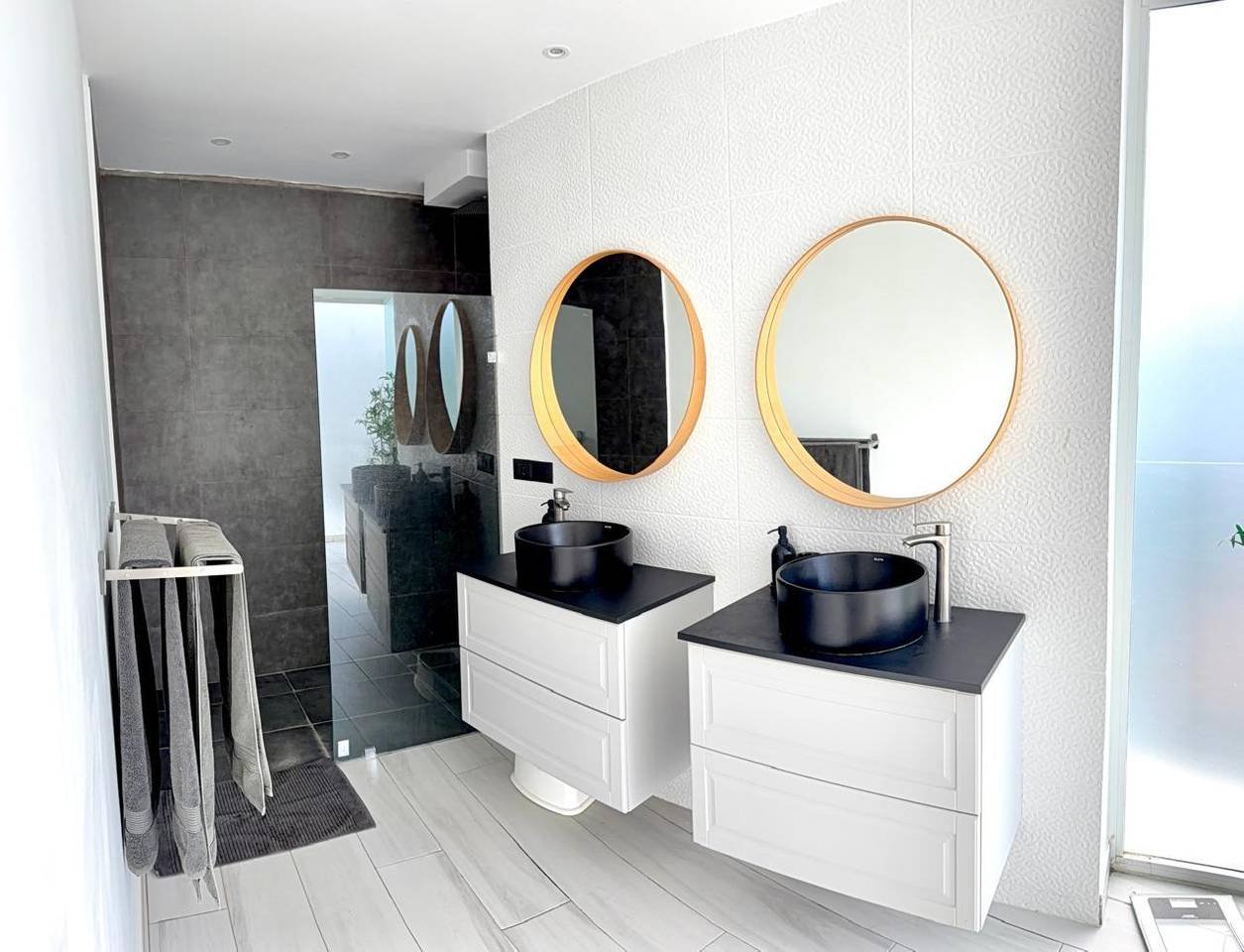 3308-Bathroom1 Modern Villa at Playa Bonita