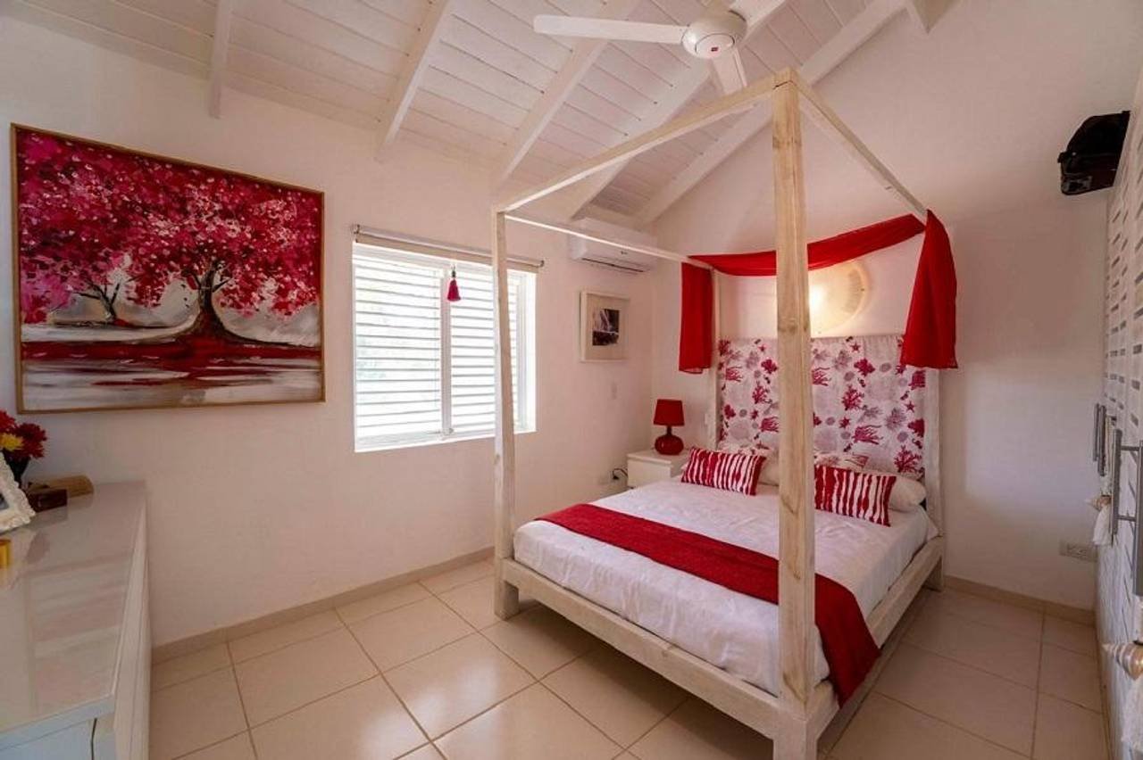 3316-Baedroom5 Charming Colonial villa near Playa Punta Popy