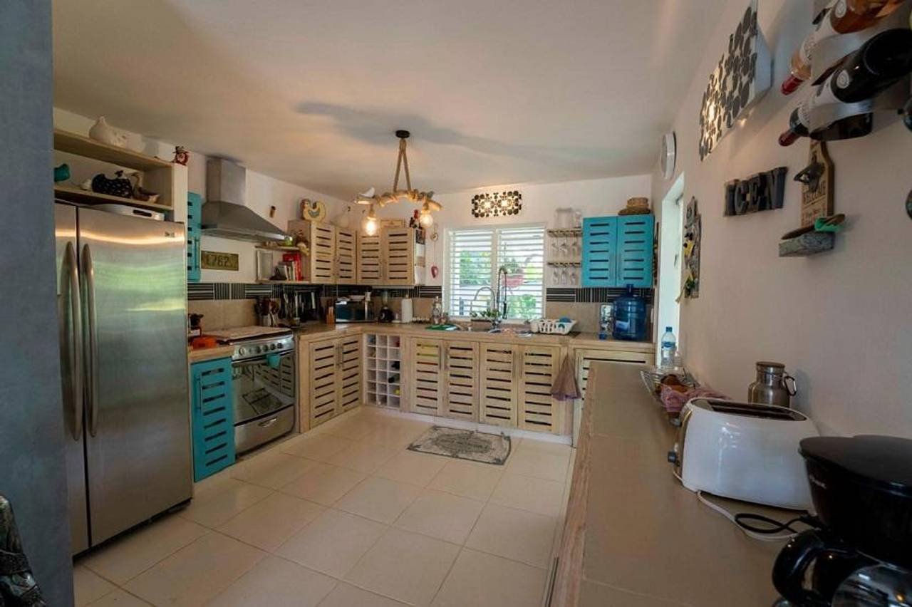 3316-Kitchen1 Charming Colonial villa near Playa Punta Popy