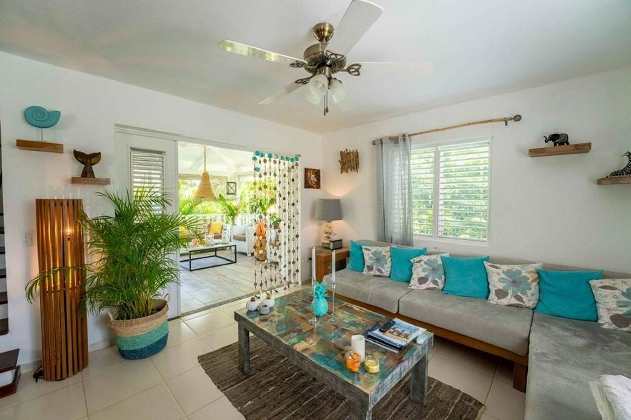 3316-LivingRoom2 Charming Colonial villa near Playa Punta Popy