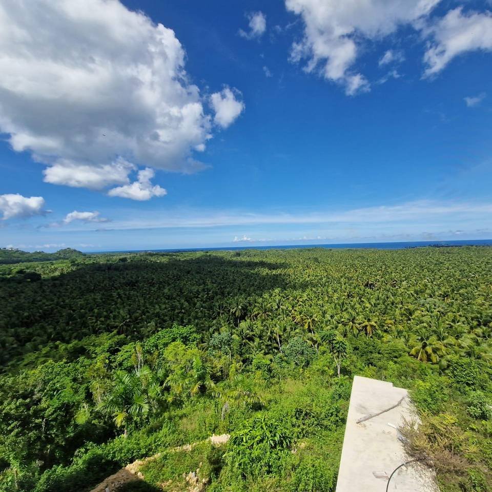 3324-Lot8 32,000m2 Hilltop Land with Ocean View in La Barbacoa