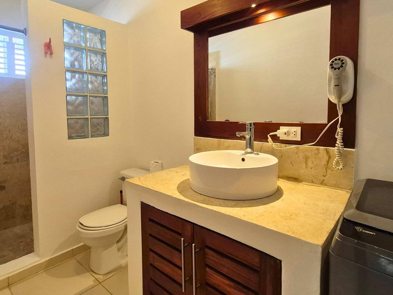3342-Bathroom3 Charming Colonial Villa Near Playa Punta Popy