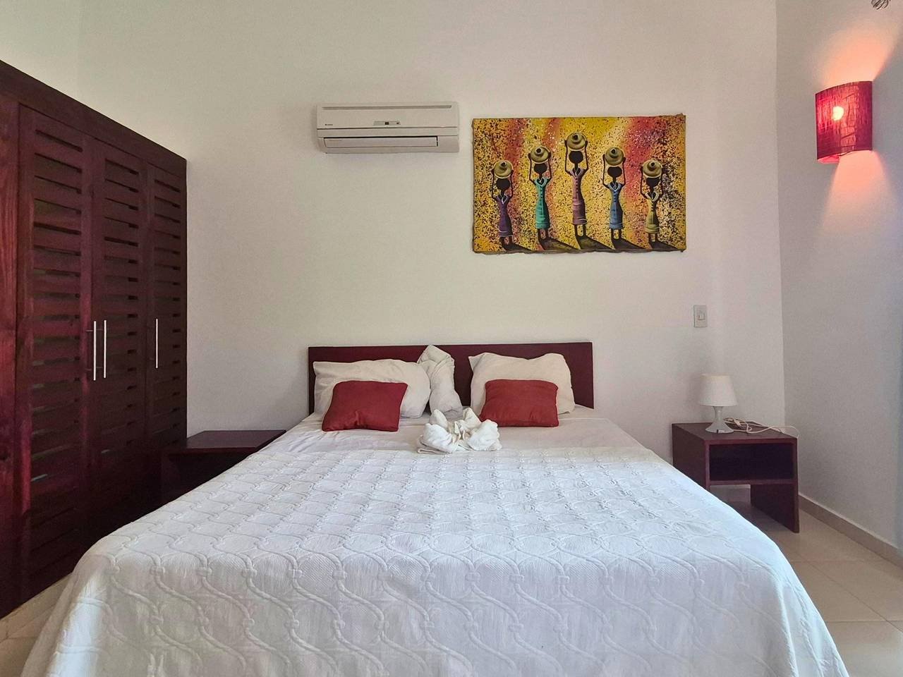 3342-Bedroom3 Charming Colonial Villa Near Playa Punta Popy