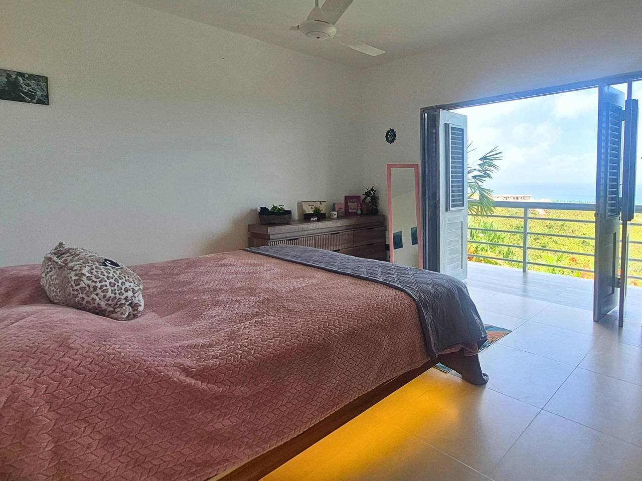 3352-Bedroom8 Exclusive Luxury Villa with Ocean Views