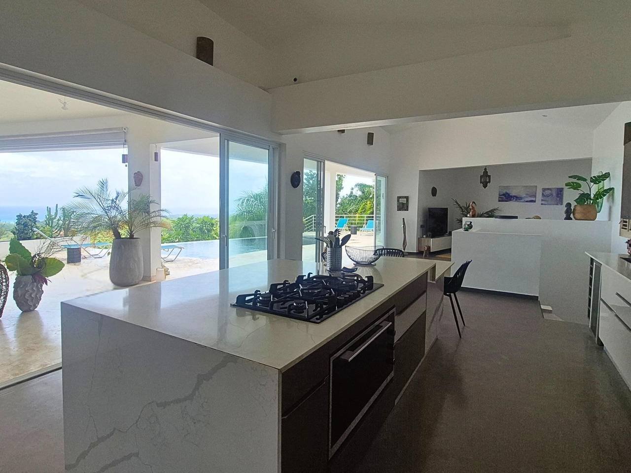 3352-Kitchen2 Exclusive Luxury Villa with Ocean Views