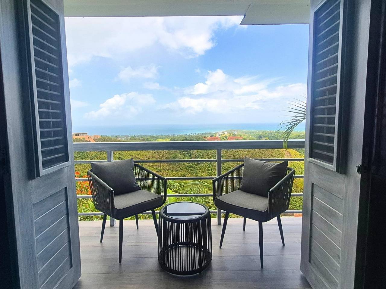 3352-View1 Exclusive Luxury Villa with Ocean Views