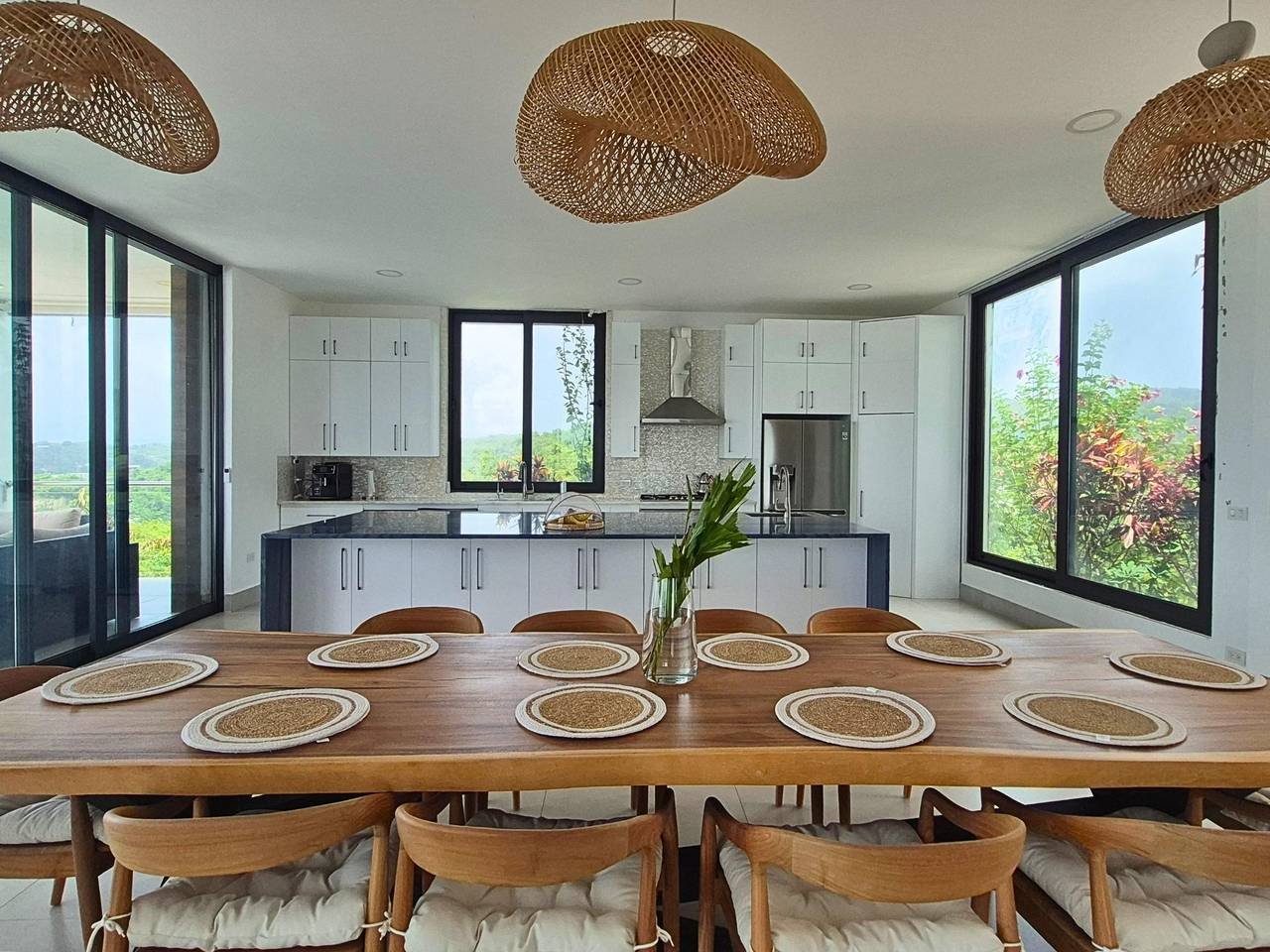 3353-DiningRoom4 Exceptional Villa with Panoramic Spectacular Sea Views