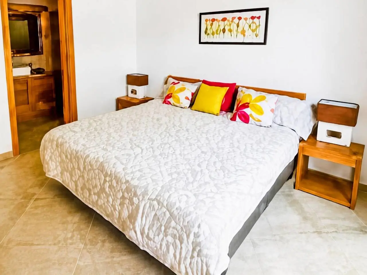 3393-Bedroom1 Modern 2-Bedroom Apartment in Playa Las Ballenas