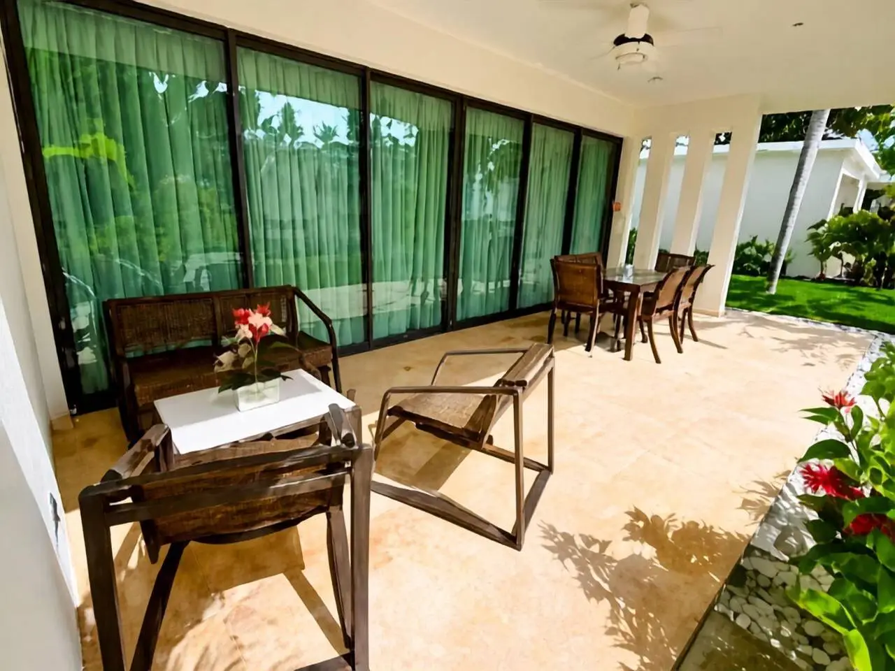 3393-Terrace2 Modern 2-Bedroom Apartment in Playa Las Ballenas