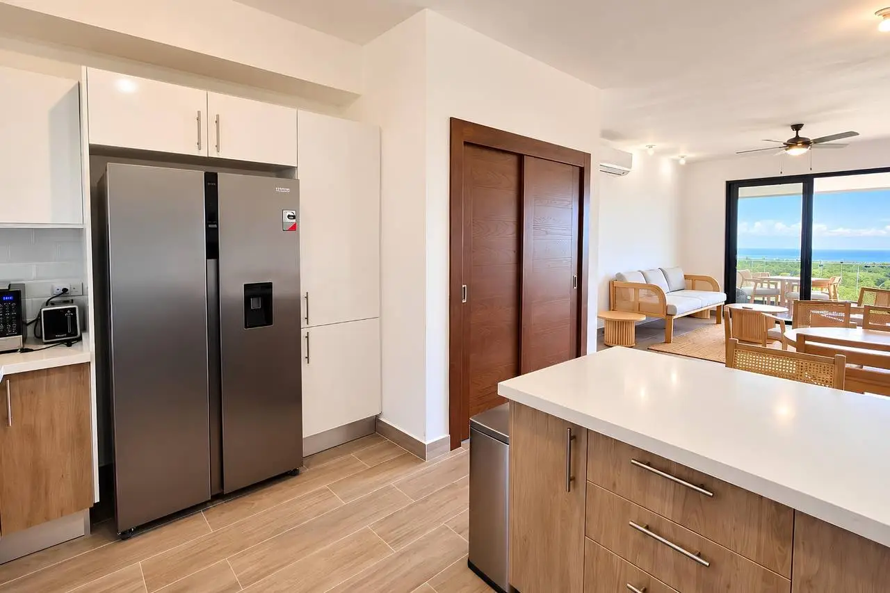 3401-Kitchen1 Modern Apartment with Ocean View and Rooftop Pool