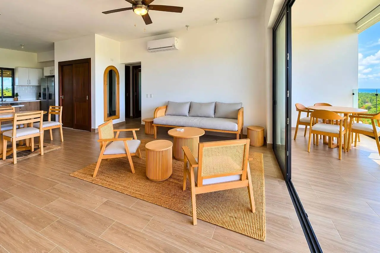 3401-Terrace1 Modern Apartment with Ocean View and Rooftop Pool