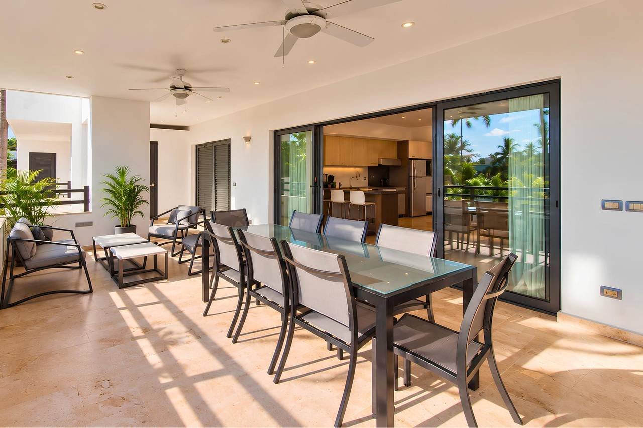 3403-terrace5 3 Bedroom Apartment – Steps to Playa Punta Popy !