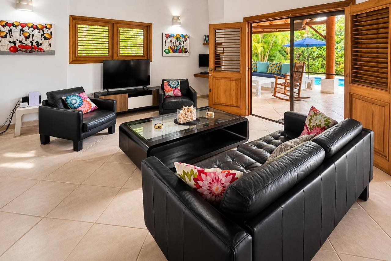 3406-LivingRoom1 Beautiful Tropical Villa with Bungalow 100m from Playa Las Ballenas !