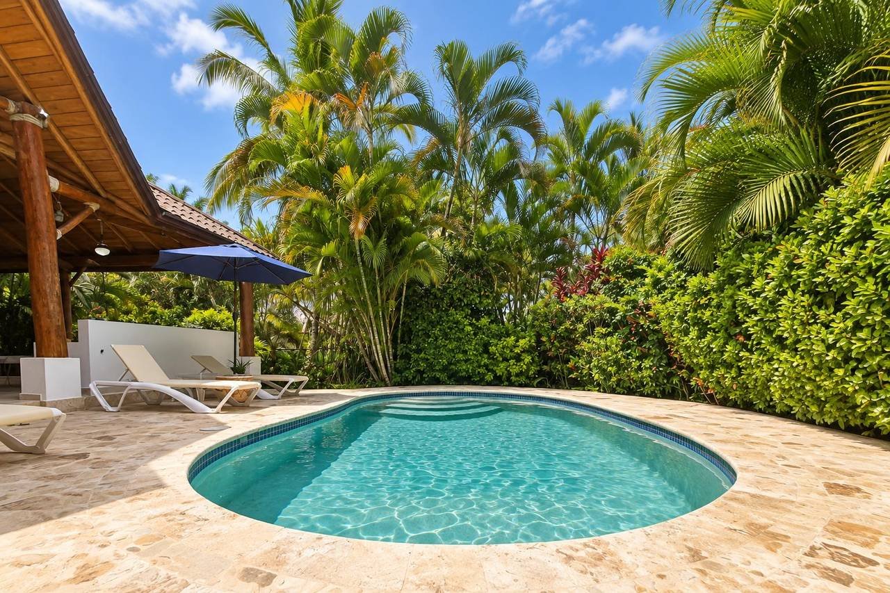 3406-Pool2 Beautiful Tropical Villa with Bungalow 100m from Playa Las Ballenas !