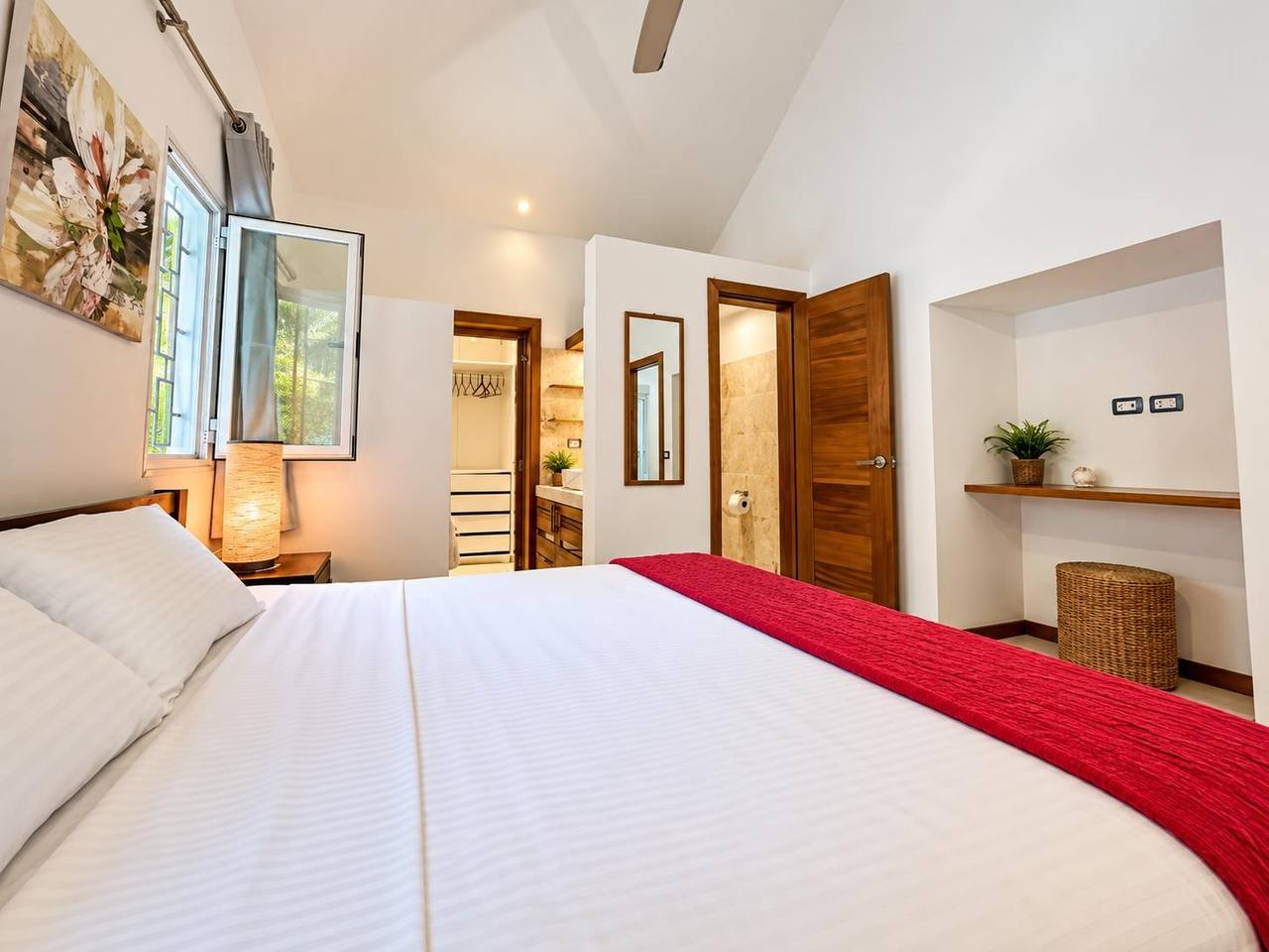 3407-bedroom1 Charming Villa Flo near Playa Punta Popy