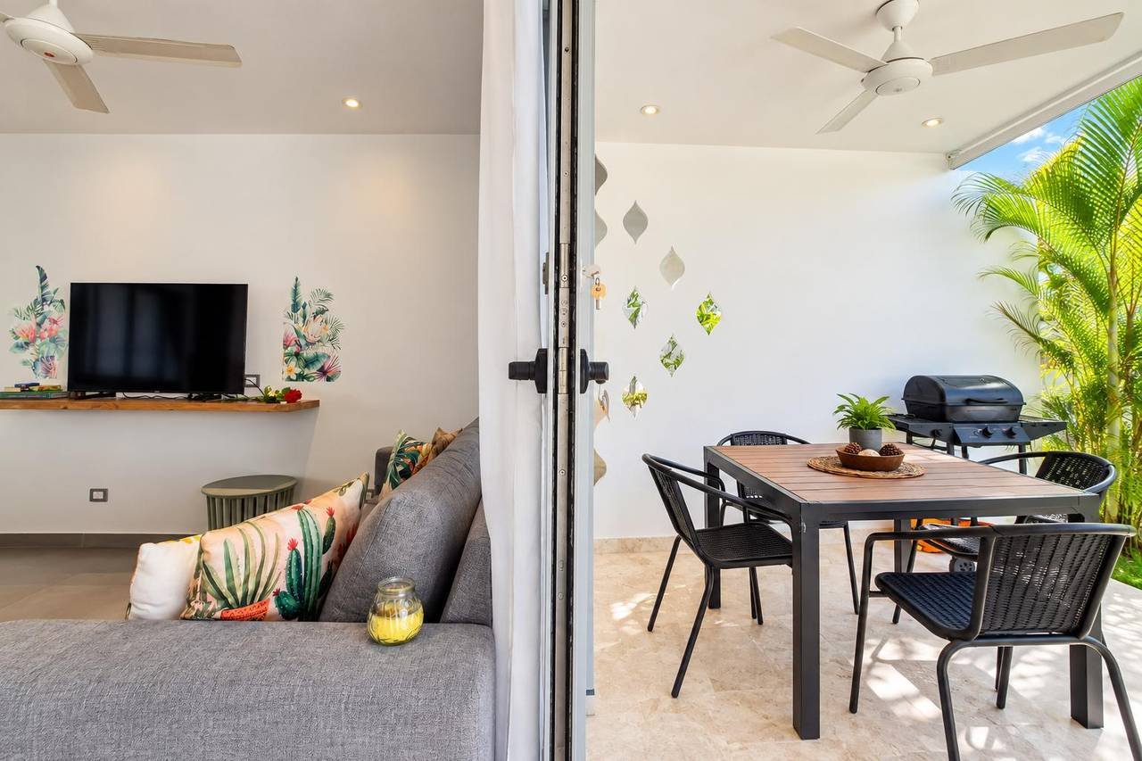 3408-livingarea1 Modern Townhouse near Playa Punta Popy