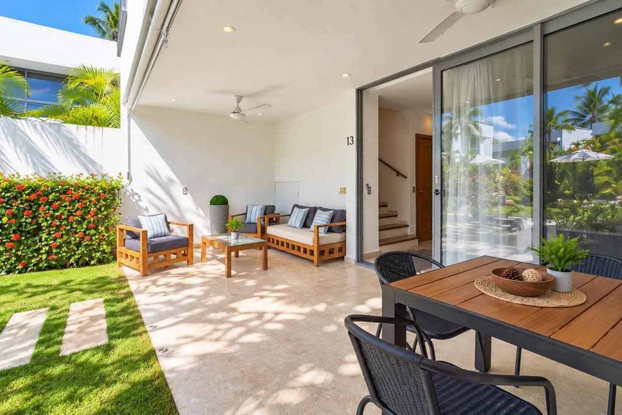 3408-terrace3 Modern Townhouse near Playa Punta Popy