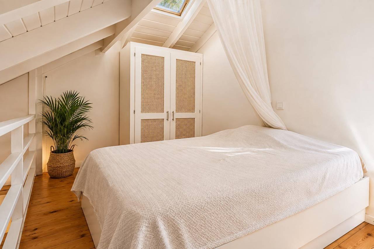 3411-Bedroom1 2-bedroom Villa at India Canela – Center of Town !