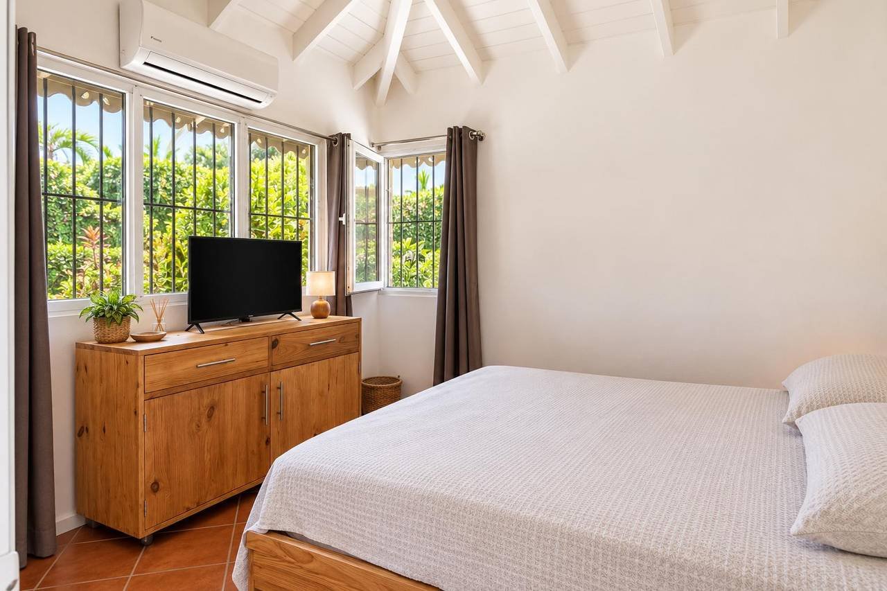 3411-Bedroom4 2-bedroom Villa at India Canela – Center of Town !