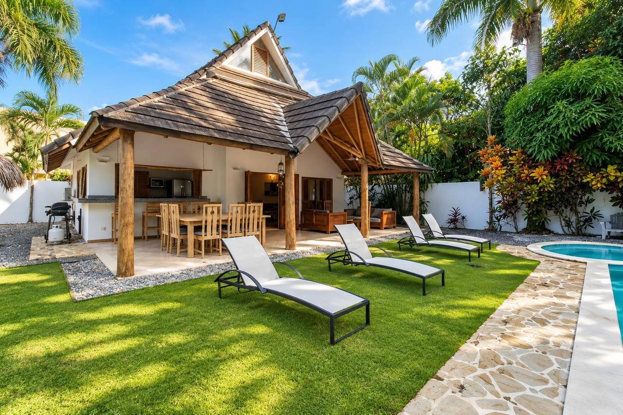 3414-Outside2 Charming Villa with Bungalow and Private Pool at Punta Popy