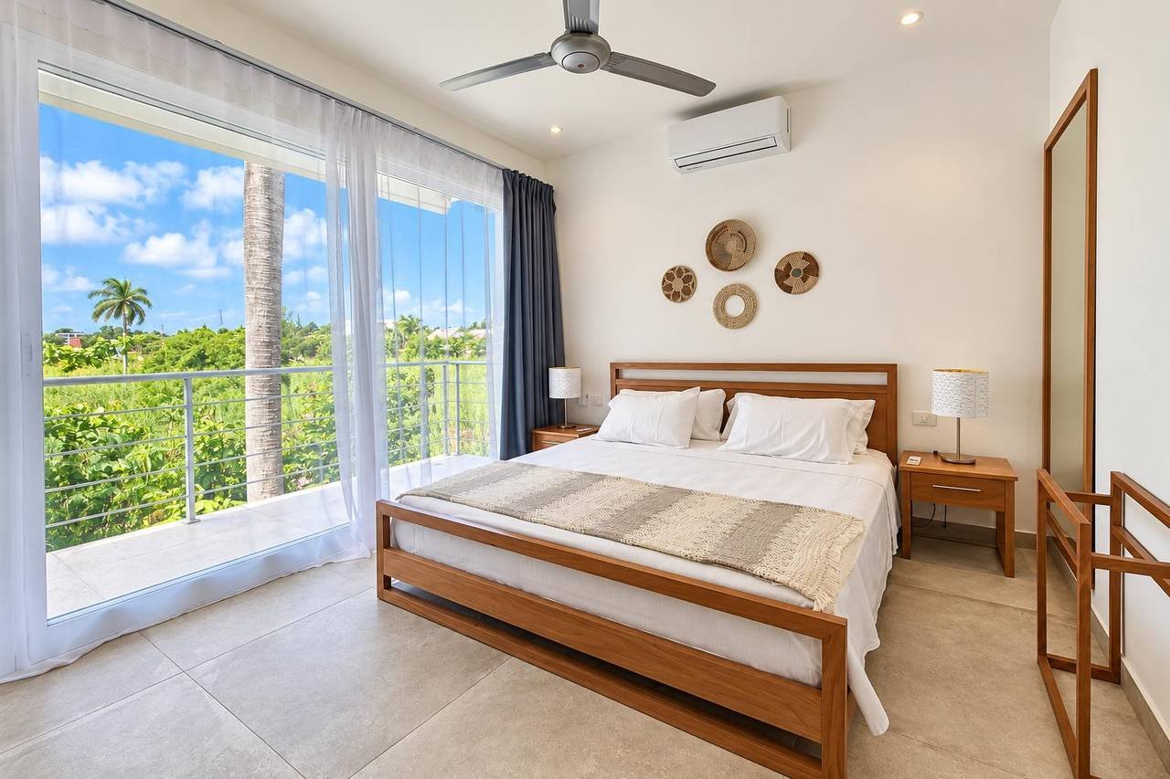 Superb Contemporary Villa at Playa Popy !