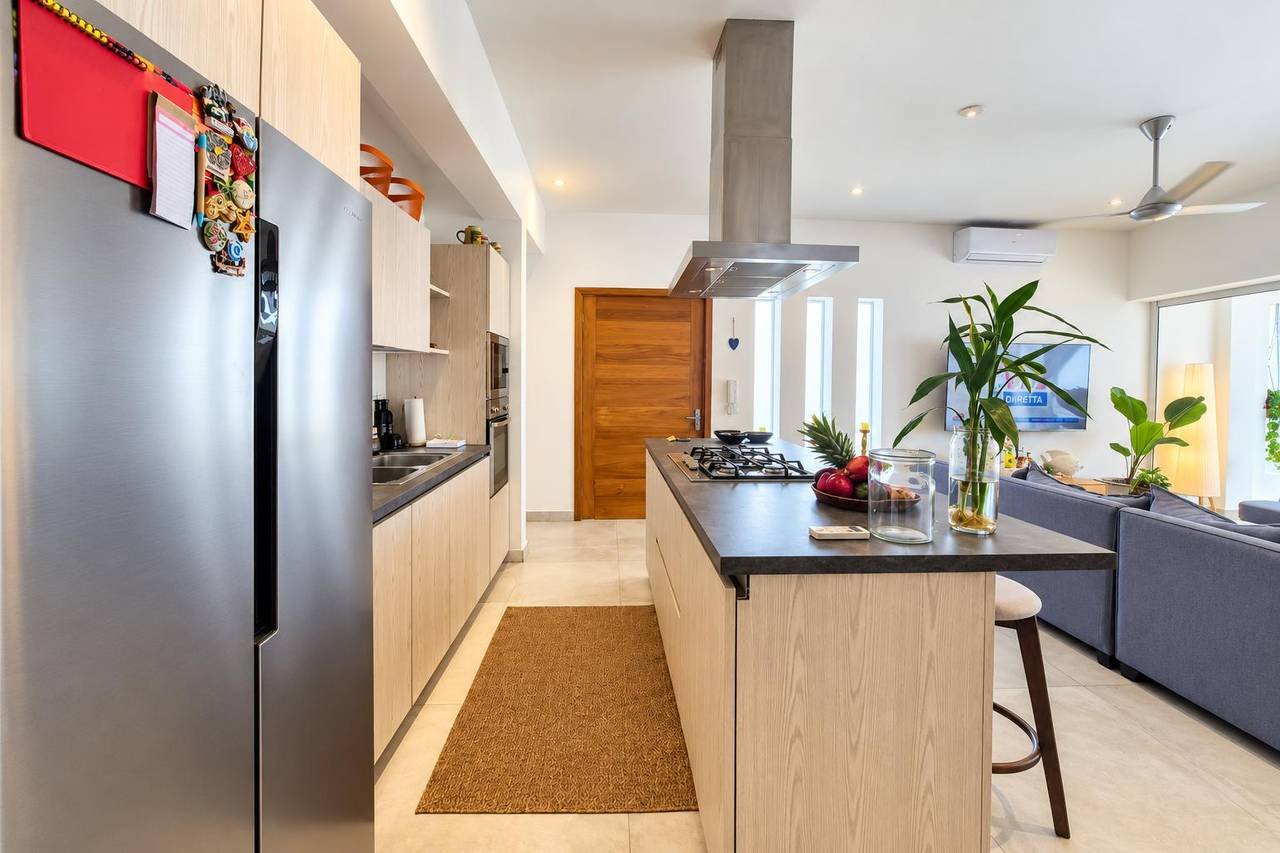 Superb Contemporary Villa at Playa Popy !