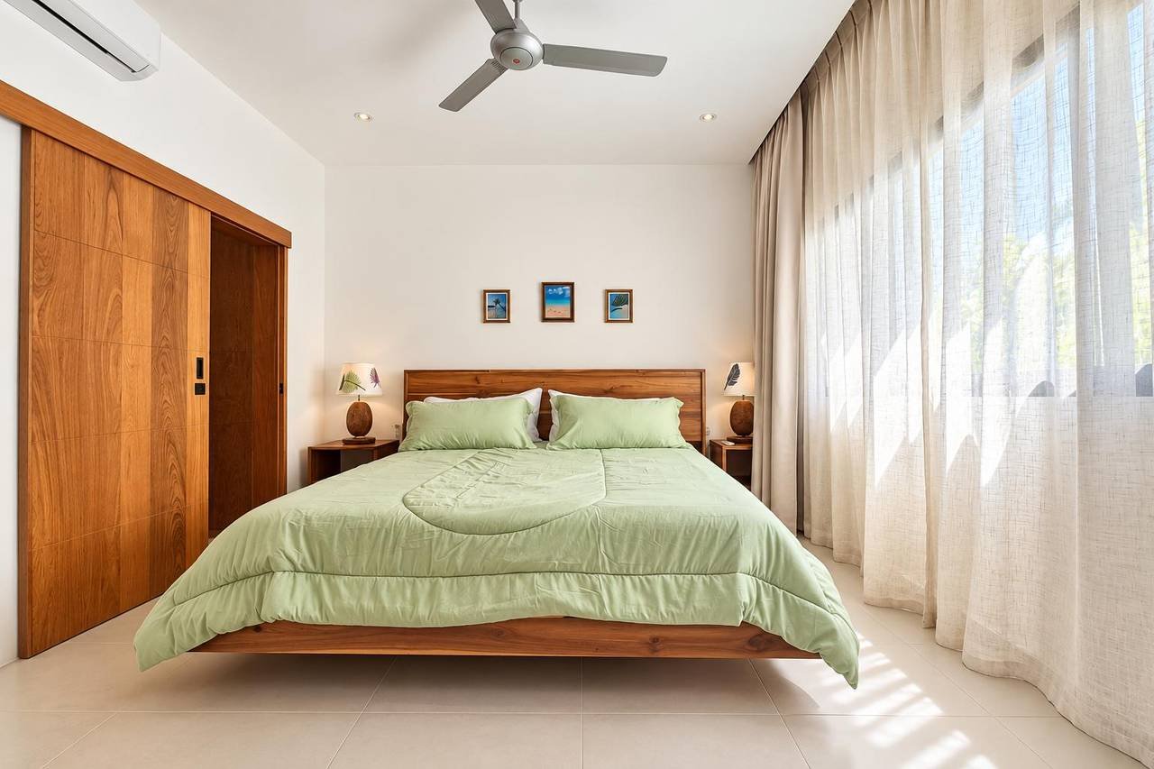Awesome Ocean view penthouse at Bonita Village