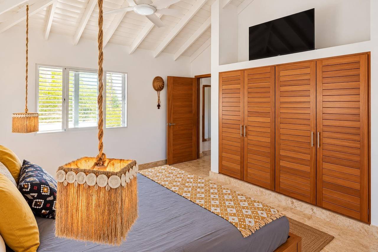 3451-Bedroom6 Charming 4 Bedroom Colonial Villa with Private pool near Playa Las Ballenas