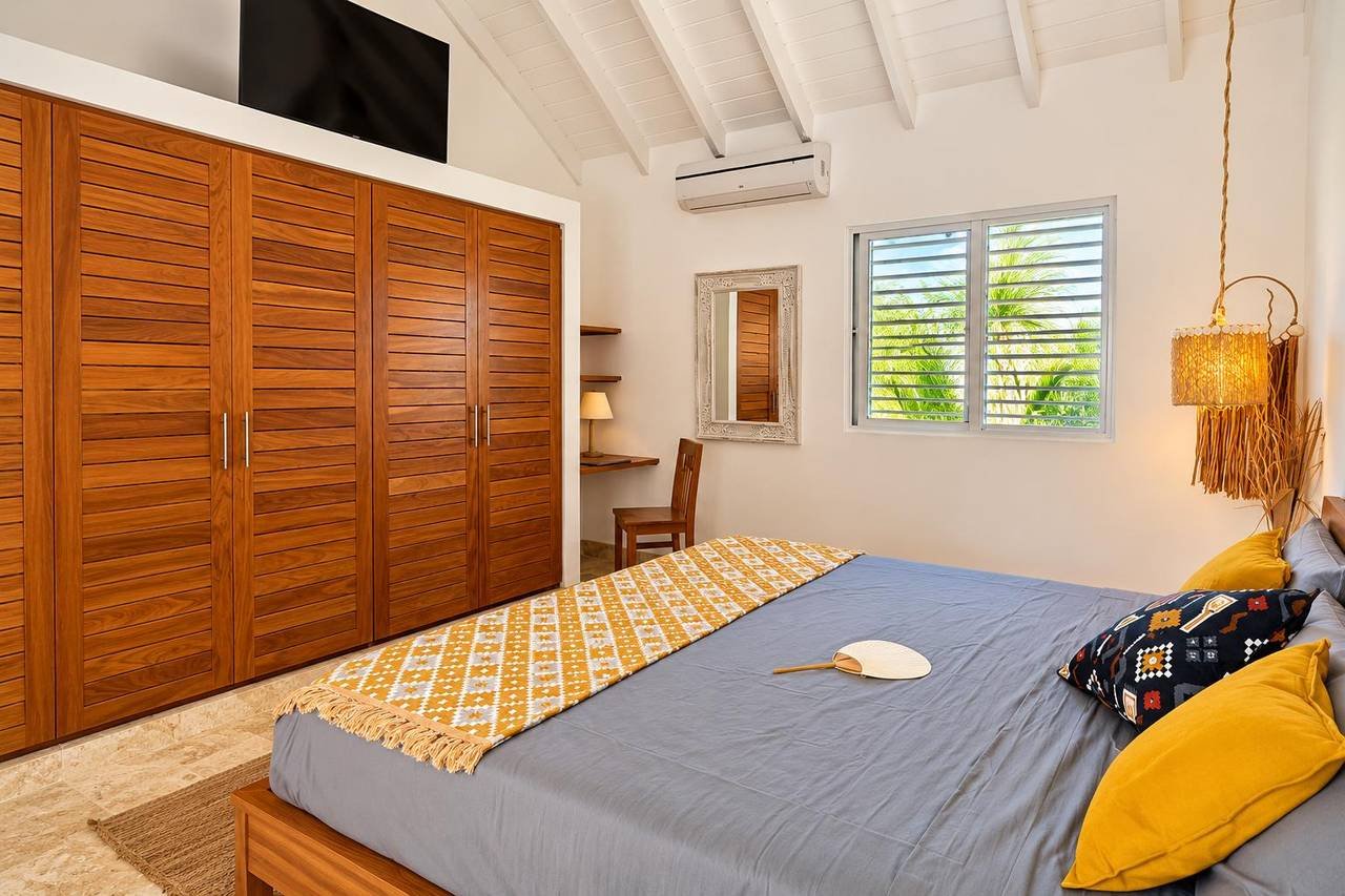 3451-Bedroom7 Charming 4 Bedroom Colonial Villa with Private pool near Playa Las Ballenas